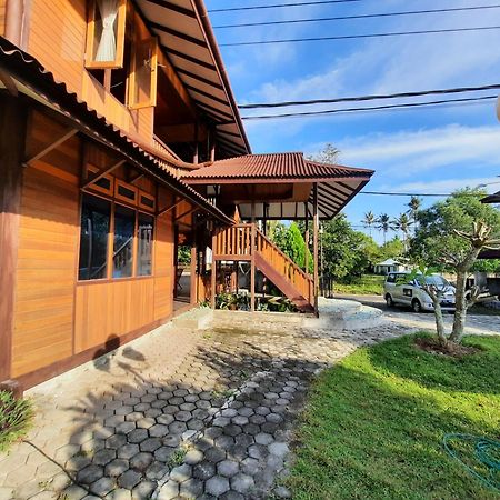 Hotel Besar Bulan Baru - Senggigi Exteriér fotografie