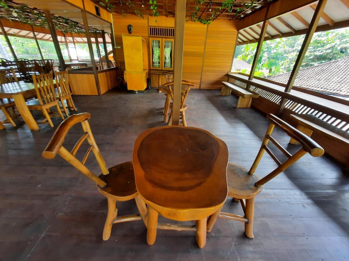 Hotel Besar Bulan Baru - Senggigi Exteriér fotografie