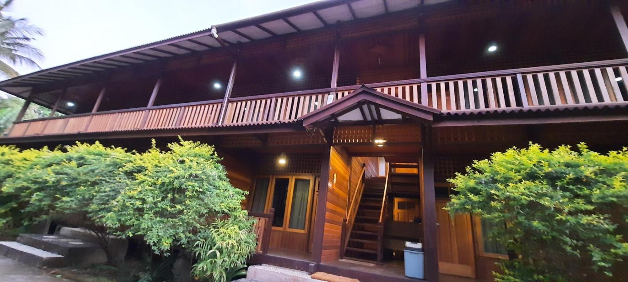 Hotel Besar Bulan Baru - Senggigi Exteriér fotografie