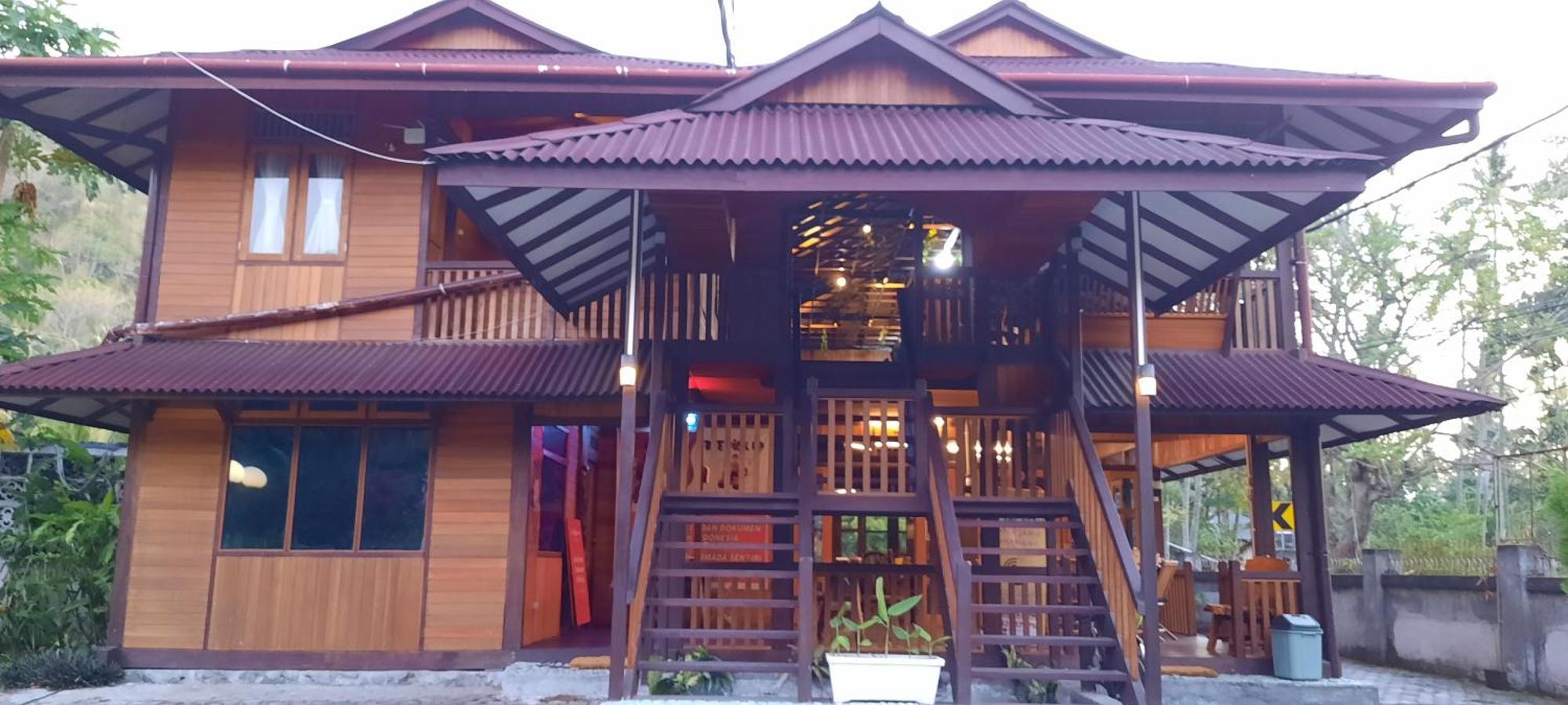Hotel Besar Bulan Baru - Senggigi Exteriér fotografie