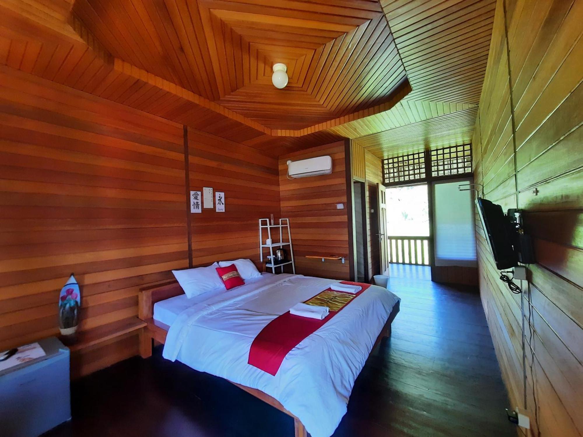 Hotel Besar Bulan Baru - Senggigi Exteriér fotografie