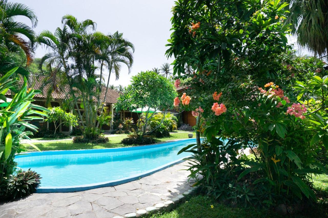 Hotel Besar Bulan Baru - Senggigi Exteriér fotografie